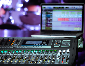 Bi-direktionale Quad Link 2SI/SQD Entwicklung